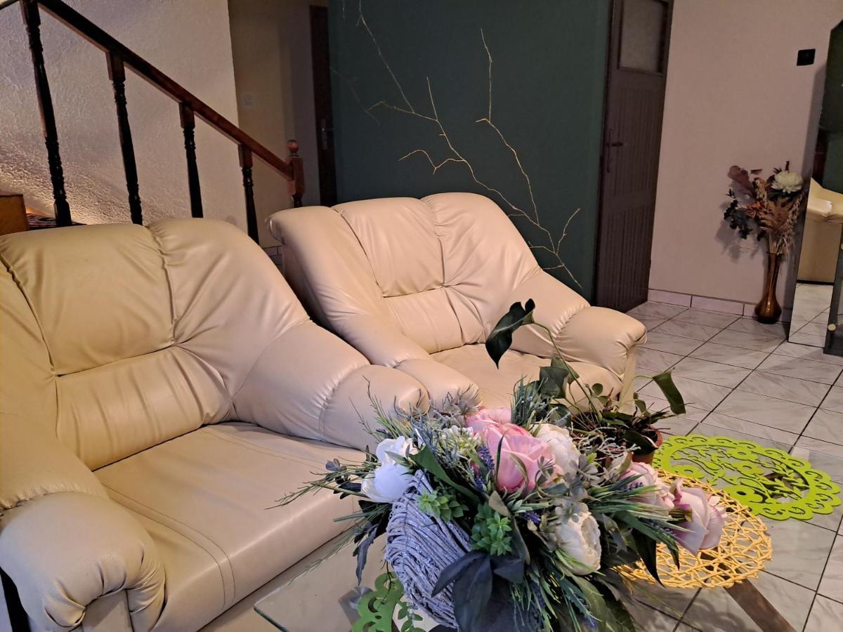 Pokoje Goscinne U Grazynki Nowy Sącz Dış mekan fotoğraf